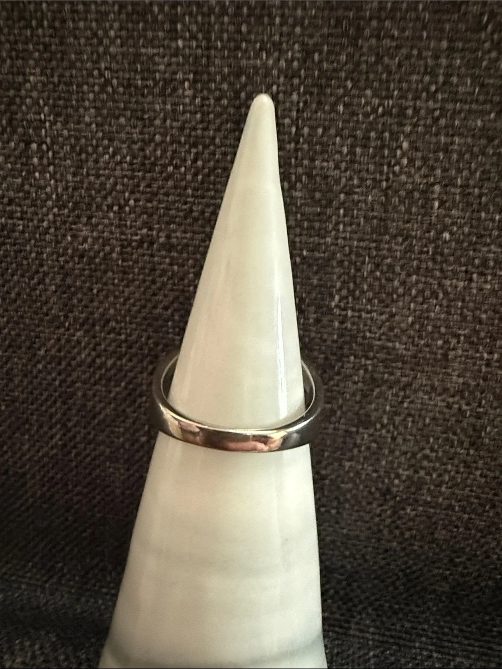 Ryze Party .925 sterling silver Size 9 Born to Shine February
